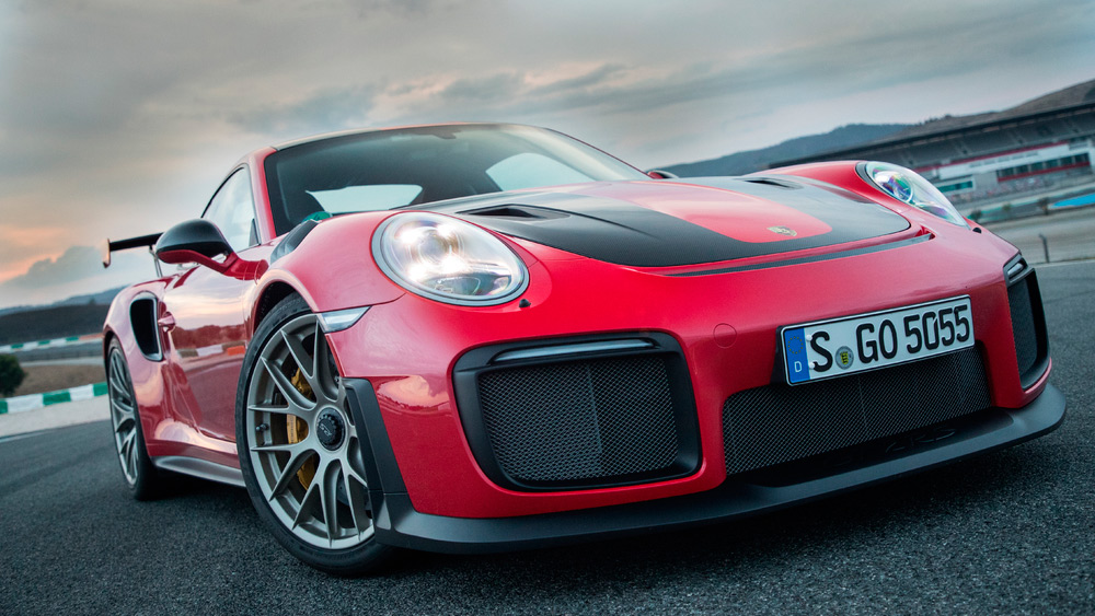 Porsche 911 GT2 RS 2018 En color Guards Red