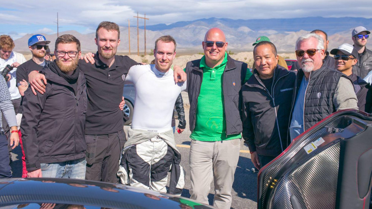 La tropa de Koenigsegg La tropa de Koenigsegg