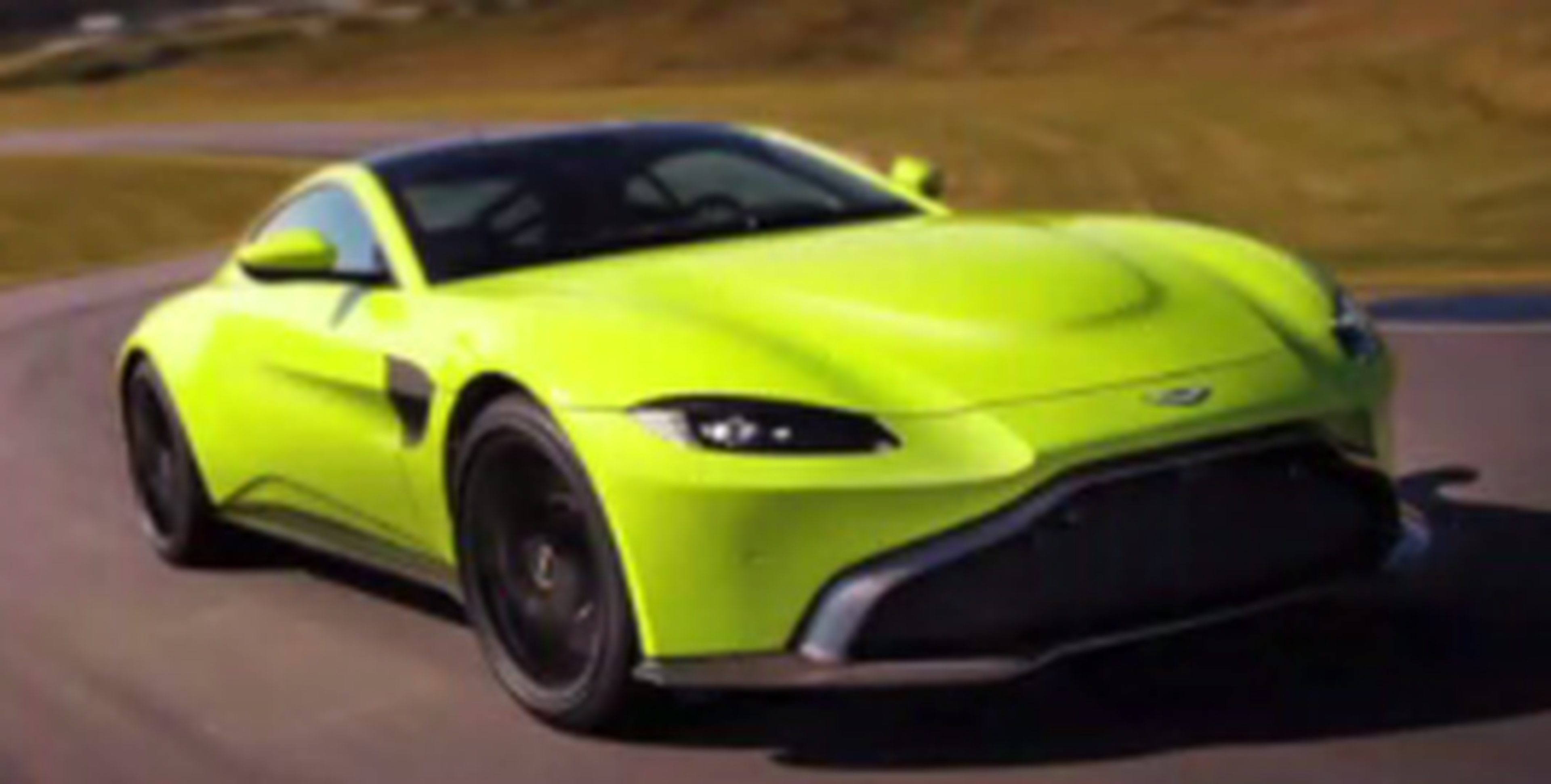 VÍDEO: ¿En qué cambia el nuevo Aston Martin Vantage?