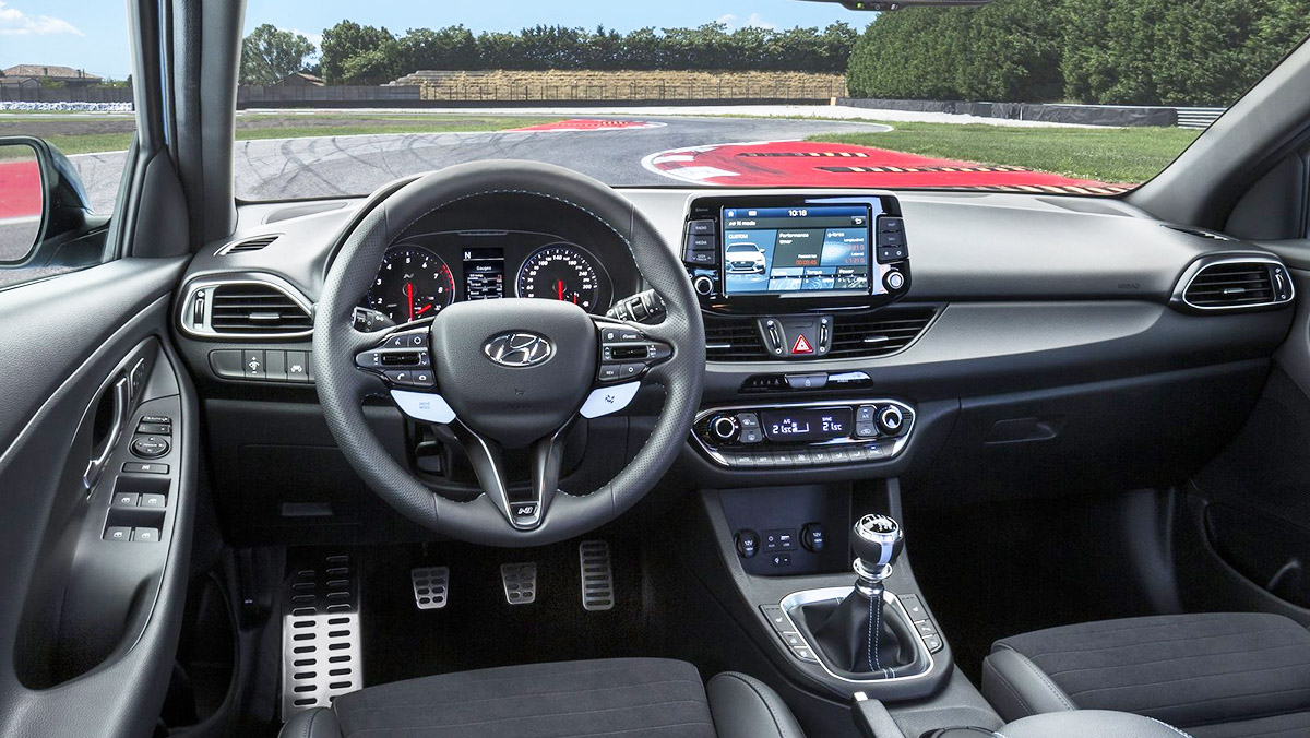 Volkswagen Golf GTI o Hyundai i30 N: ¿cuál deberías comprar y por qué? Volkswagen Golf GTI o Hyundai i30 N: ¿cuál deberías comprar y por qué?
