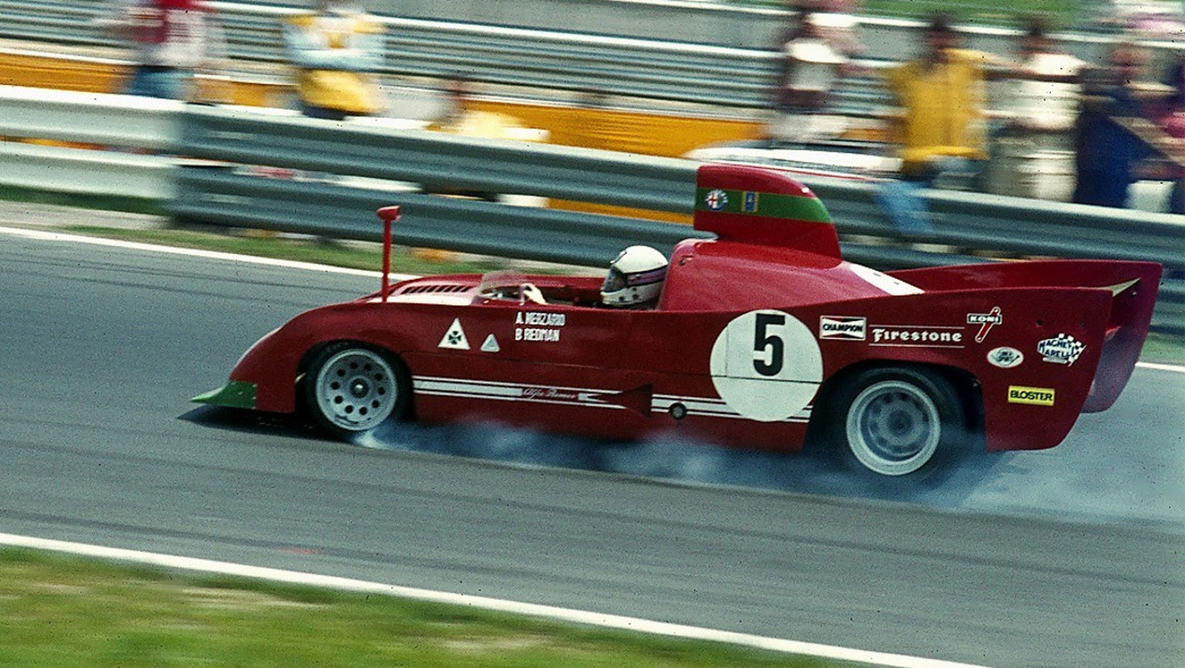 Alfa_Romeo_33_TT_12_1975 SportsCarChamp Lothar Spurzem