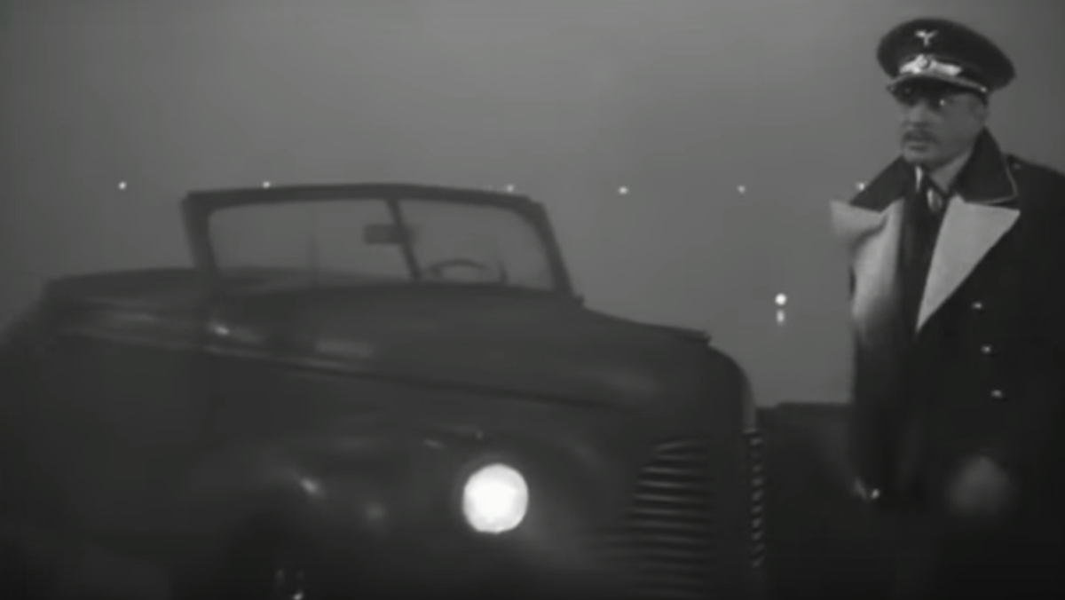 Los coches de Casablanca: Century Convertible Coupe 66-C del '40 del Mayor Strasser Los coches de Casablanca: Century Convertible Coupe 66-C del '40 del Mayor Strasser