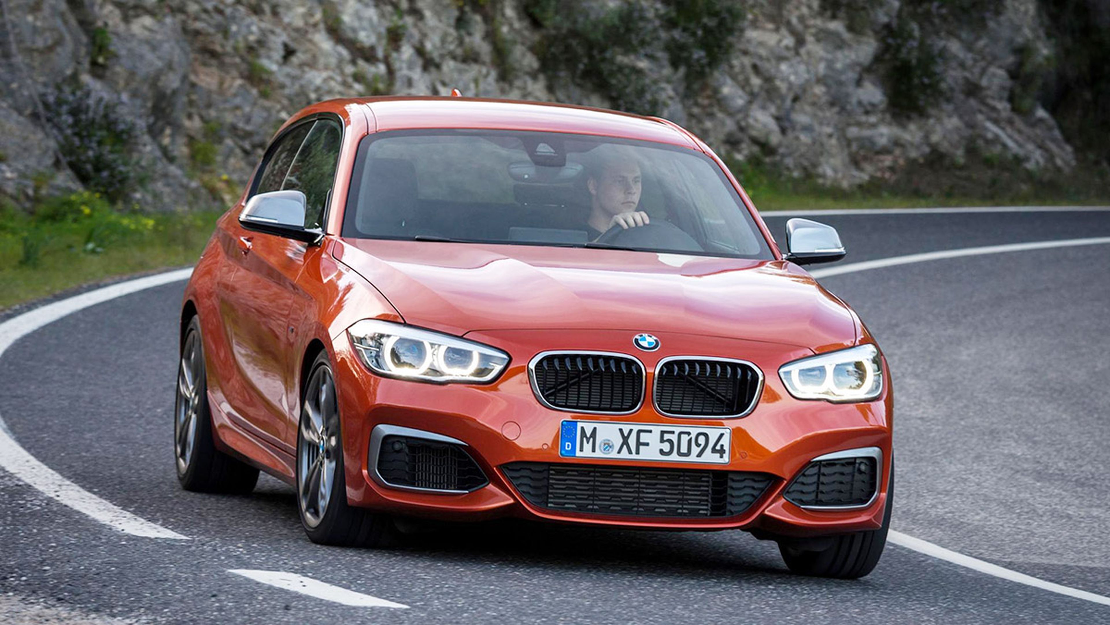 Los coches más baratos con más de 300 CV: BMW M140i