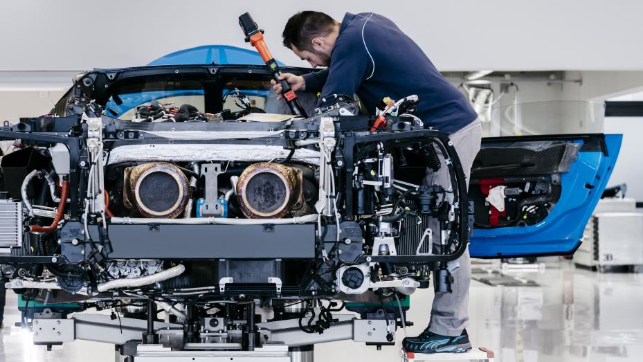 Fabricación Bugatti Chiron (IV) Fabricación Bugatti Chiron (IV)