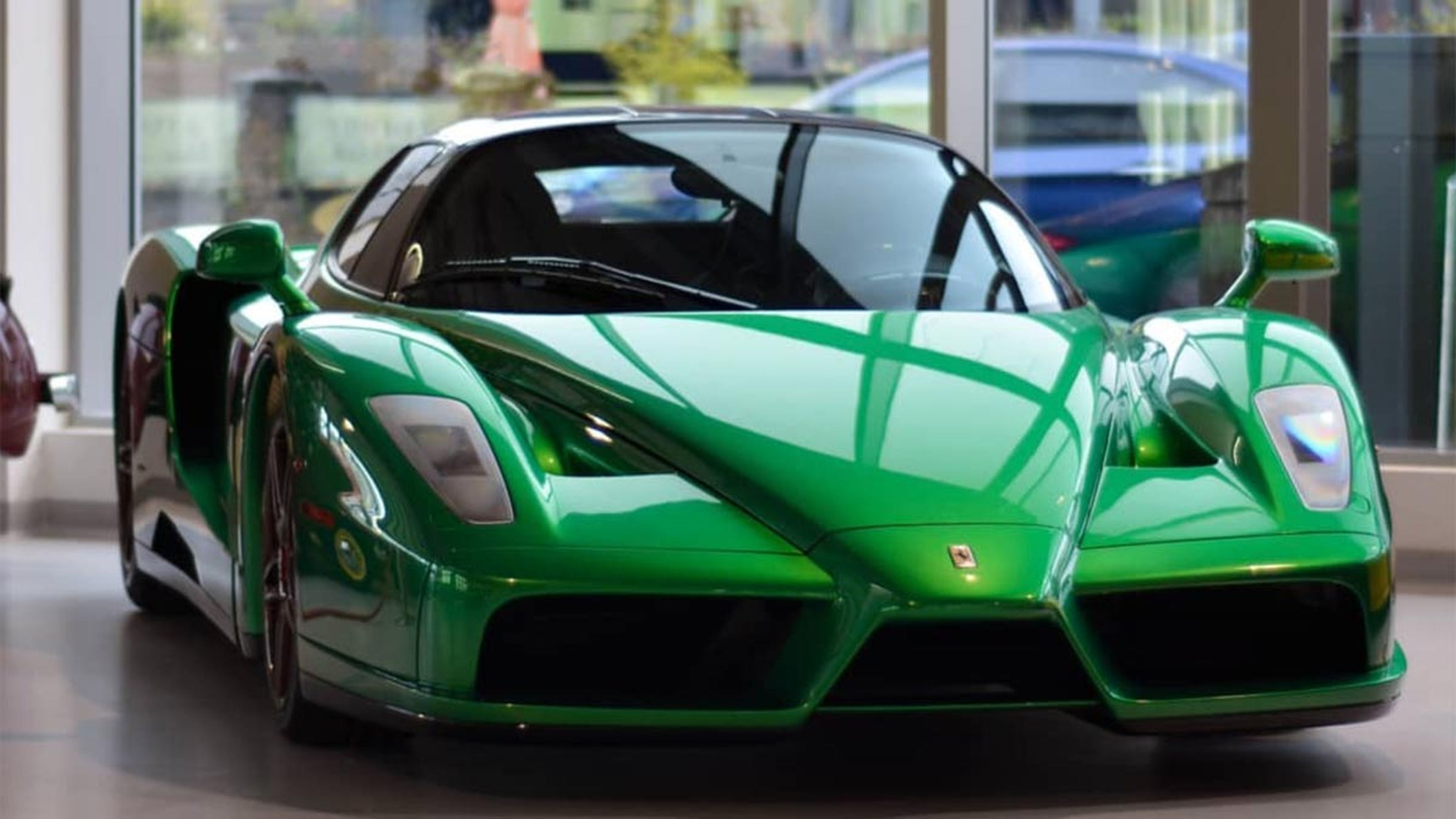 Ferrari Enzo verde
