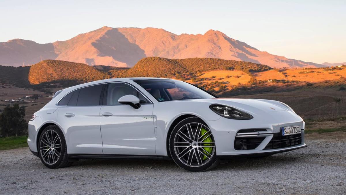 Porsche Panamera Turbo S e-Hybrid Sport Turismo Porsche Panamera Turbo S e-Hybrid Sport Turismo