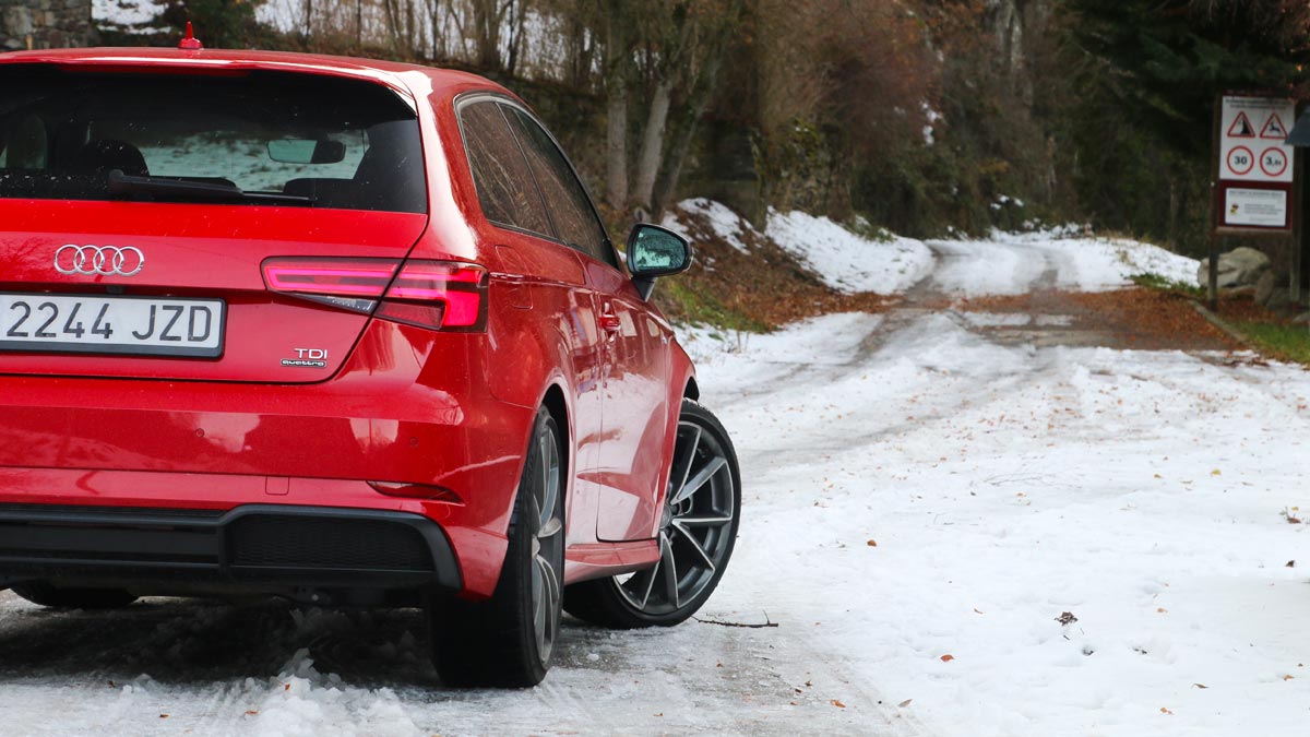 Prueba Audi A3 Quattro pilotos traseros compacto tracción integral 4x4 total hielo valle de aran montaña pirineo