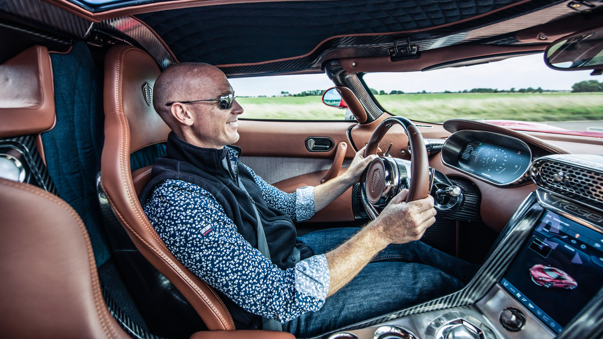 Prueba Koenigsegg Regera (interior) Prueba Koenigsegg Regera (interior)