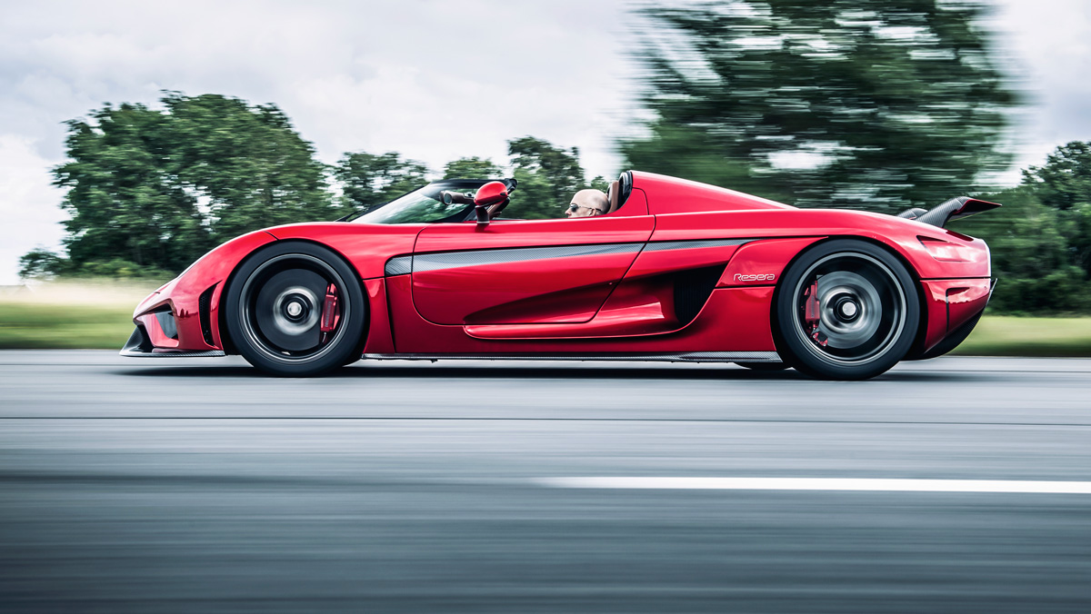 Prueba Koenigsegg Regera (lateral) Prueba Koenigsegg Regera (lateral)