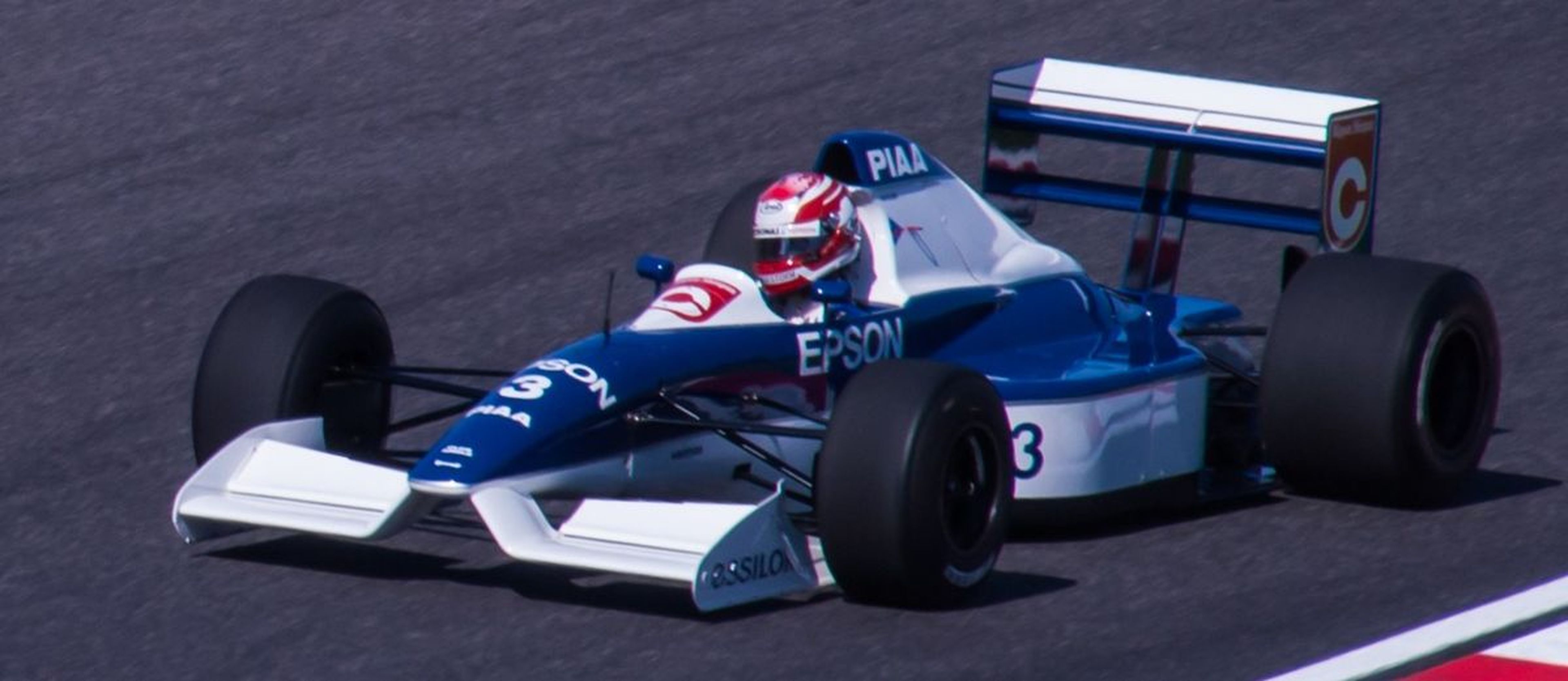 Tyrrell 019, ¡qué morro!