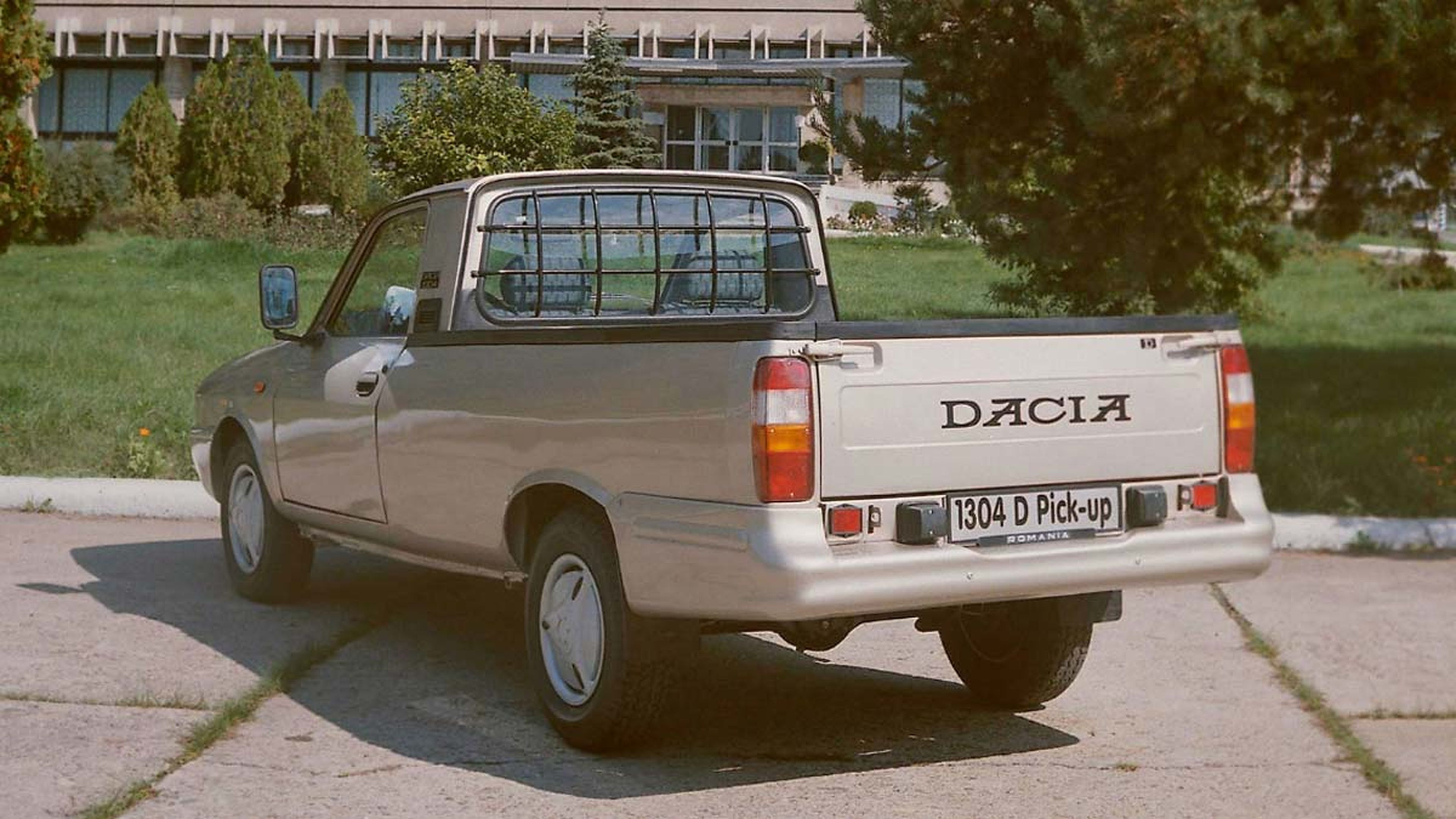 Dacia Pick-up trasera
