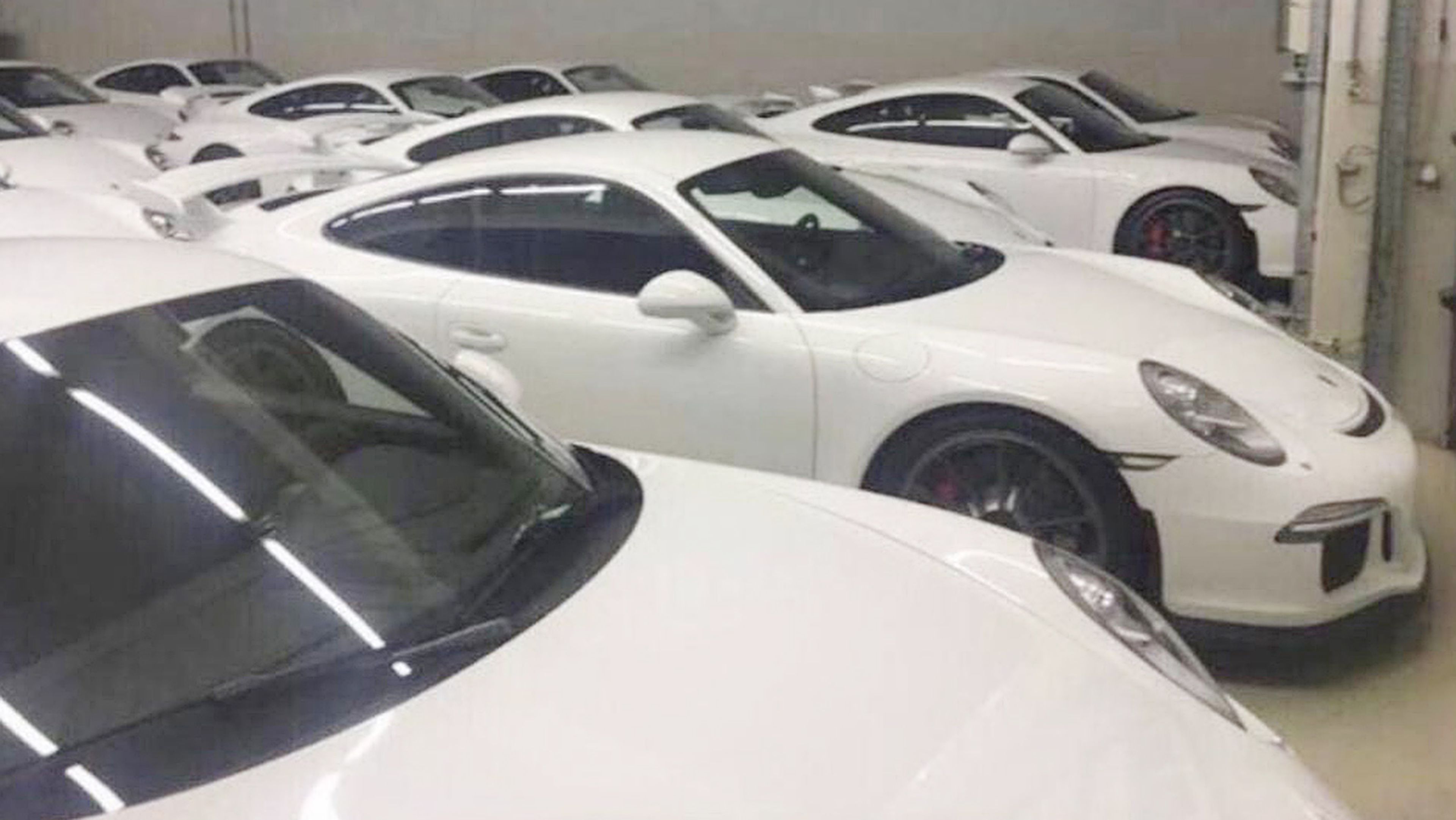 El lote con 18 Porsche 911 GT3 de 2015 que deberías querer comprar