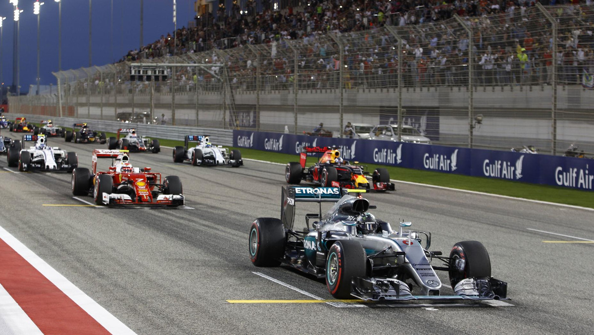 Números F1 2017: Media de pit stops por carrera Números F1 2017: Media de pit stops por carrera