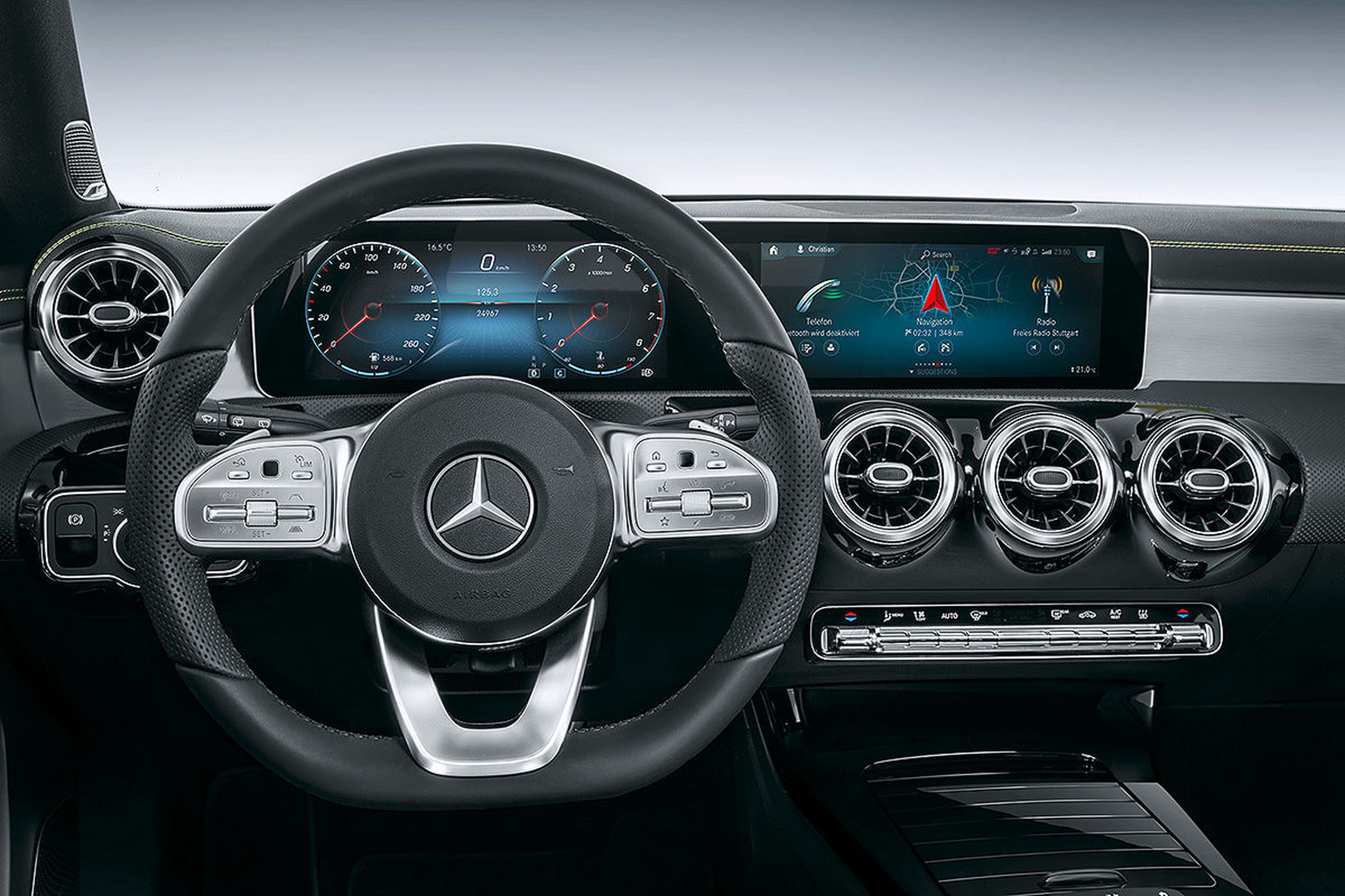 Sistema MBUX de Mercedes