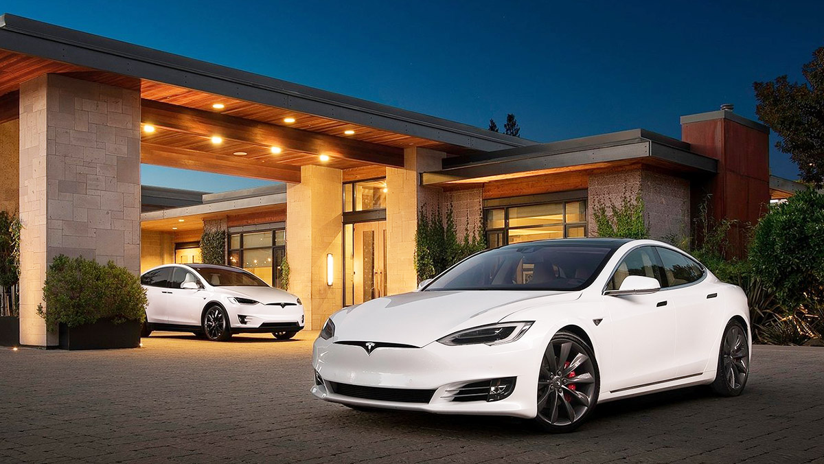 Tesla Tesla