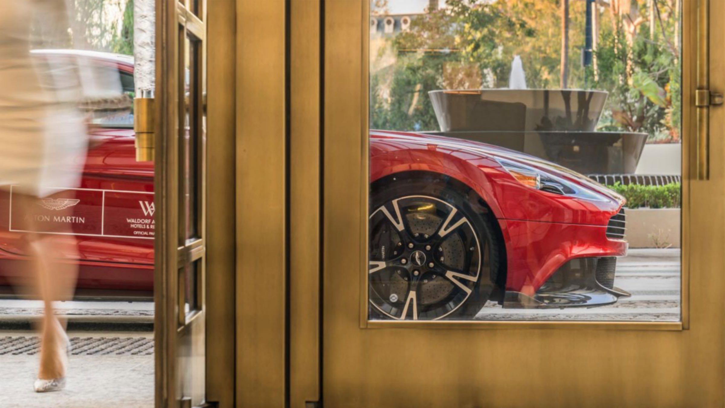 Aston Martin Hotel Waldorf Astoria Beverly Hills (III) Aston Martin Hotel Waldorf Astoria Beverly Hills (III)