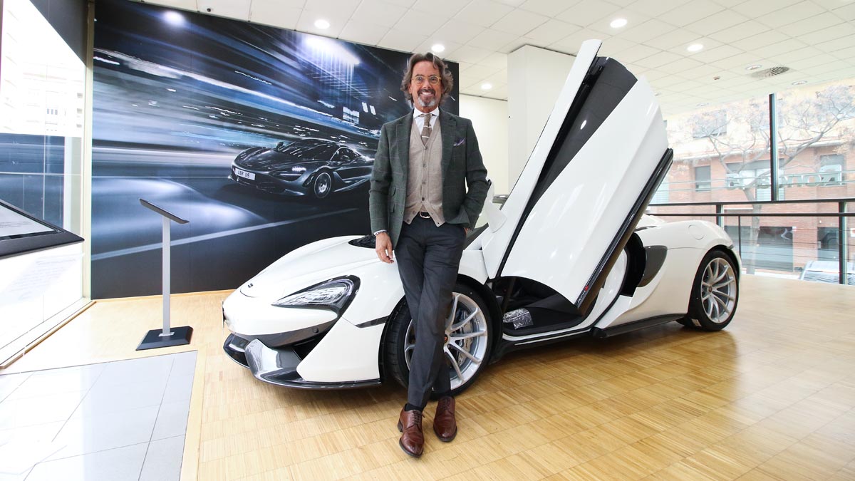Eduardo Costabal CEO de McLaren Barcelona lujo concesionario entrevista personaje
