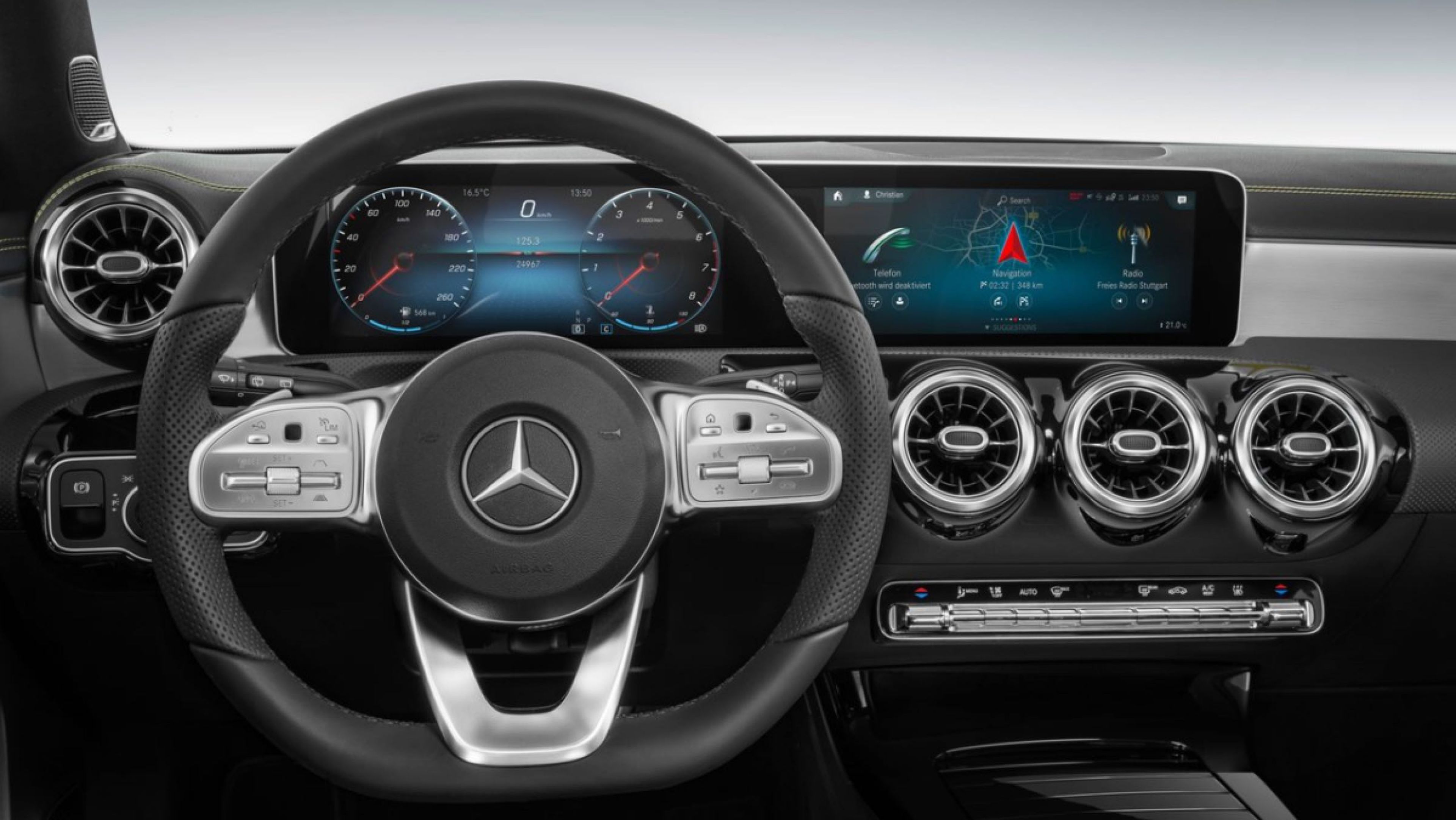 Mercedes Clase A 2018 (instrumentación)