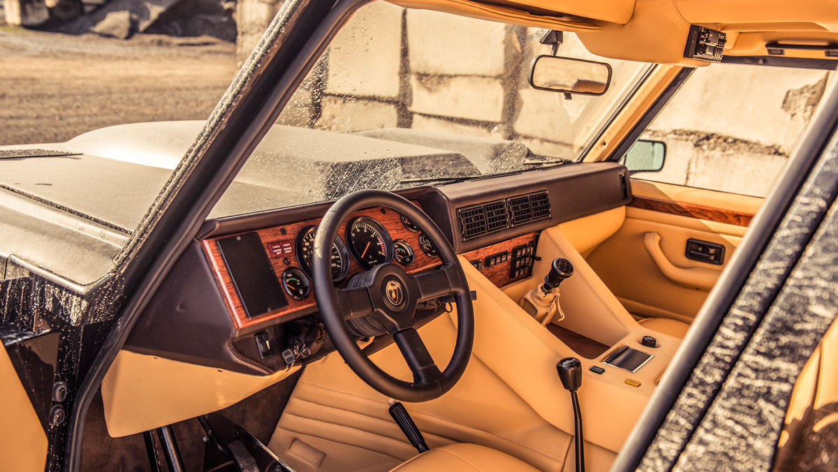 Prueba Lamborghini LM002 (puesto conducción) Prueba Lamborghini LM002 (puesto conducción)
