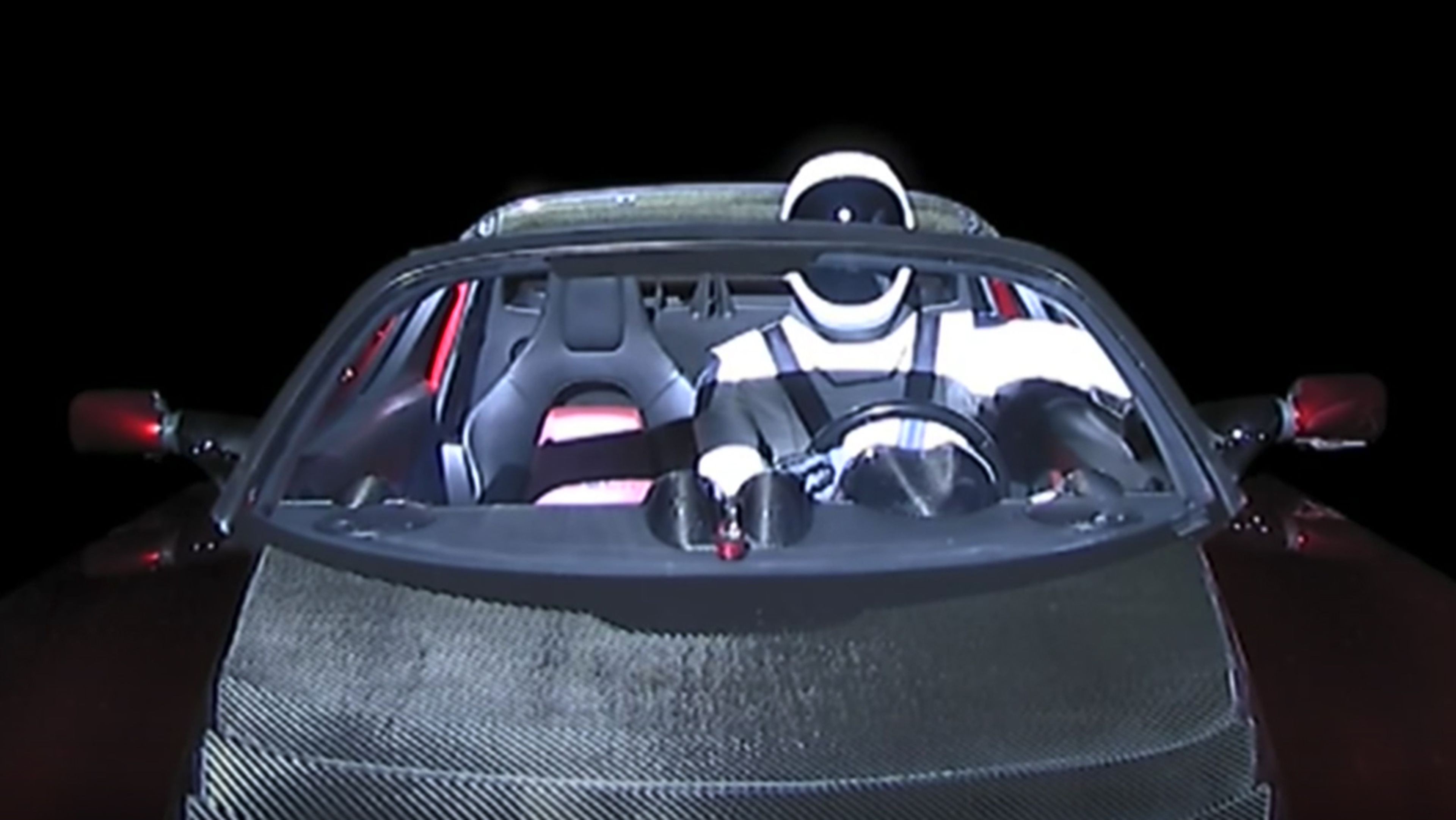 El Tesla Roadster más... ¿espacioso?