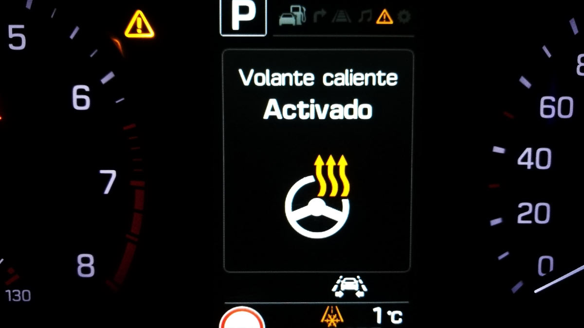 Volante calefactable del Mitsubishi Eclipse Cross ¡Que está caliente, dice!