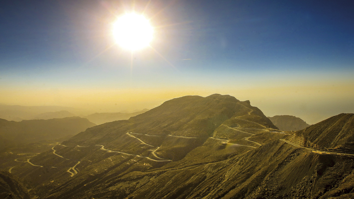 Jabal-Jais (puesta de sol) Jabal-Jais (puesta de sol)