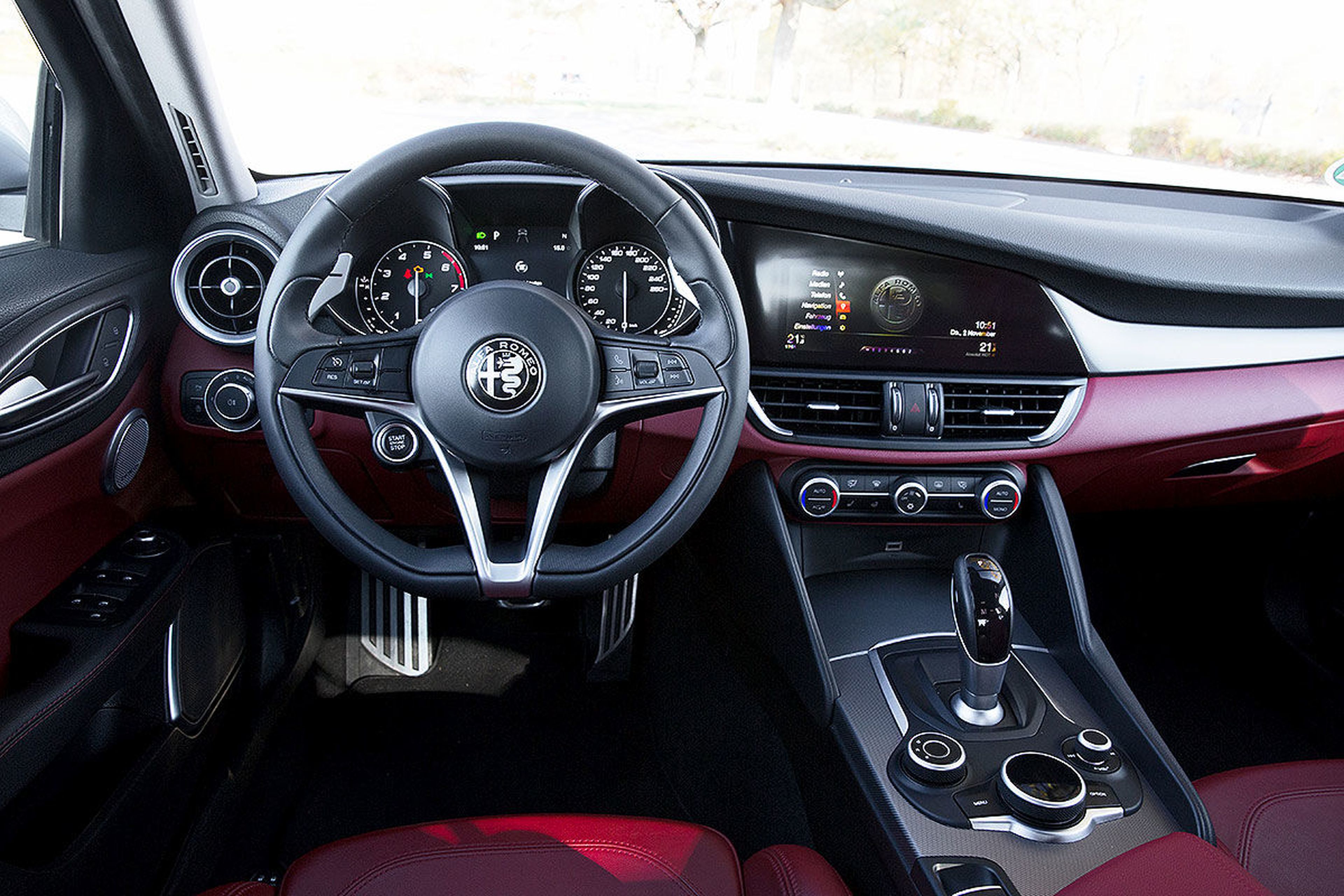 Al volante: Alfa Romeo Giulia/Opel Insignia Grand Sport/Volkswagen Arteon