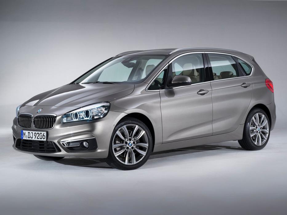 Cinco coches híbridos enchufables BMW Serie 2 225xe performance