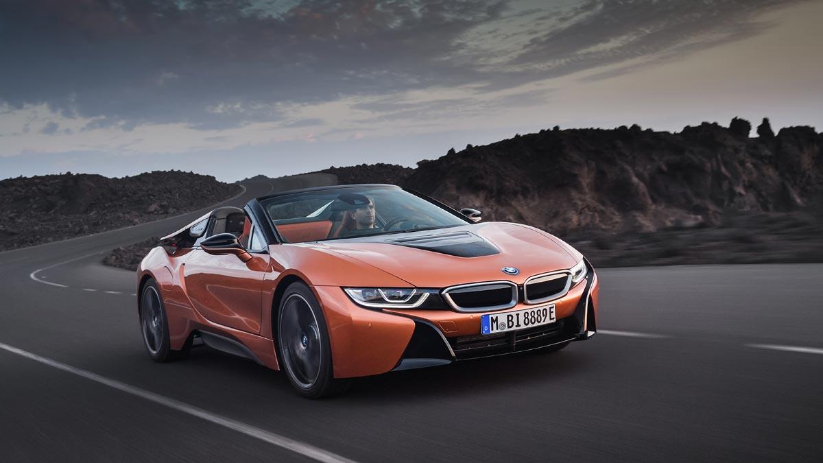 Cinco coches híbridos enchufables BMW i8 Roadster