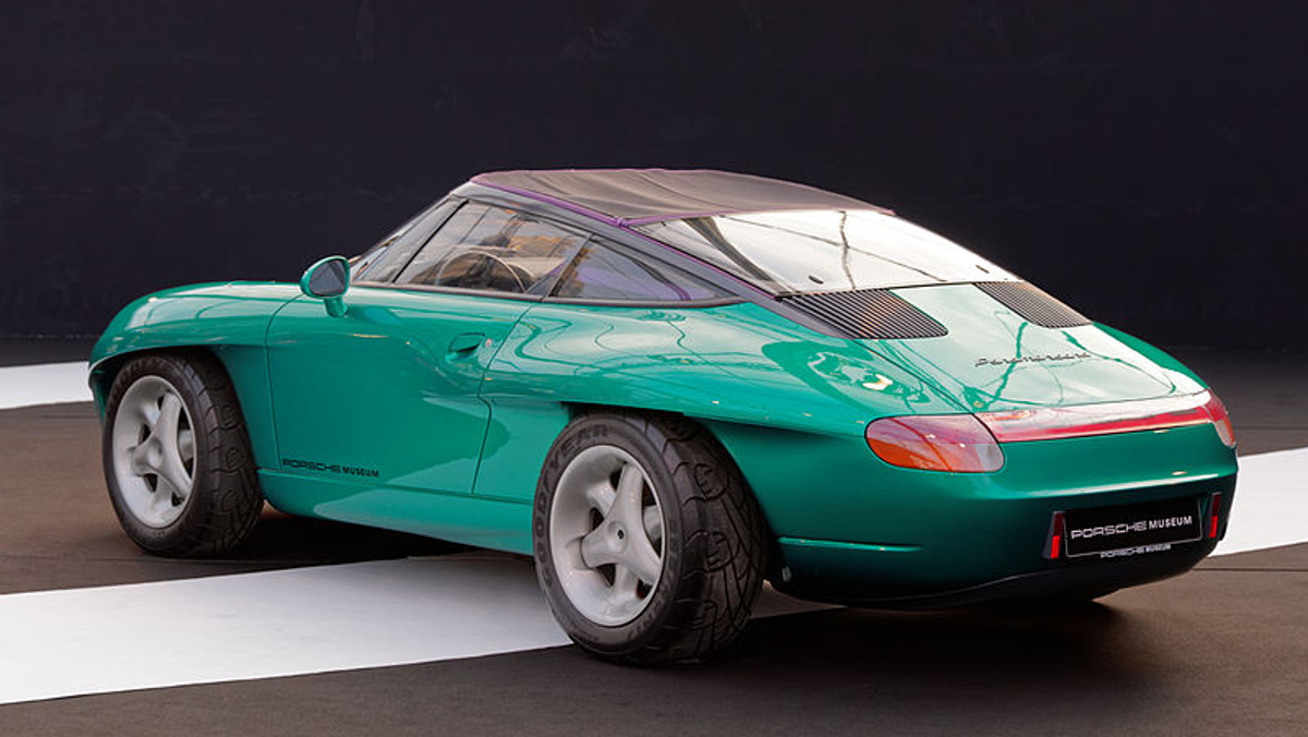 Lateral del Porsche Panamericana Lateral del Porsche Panamericana
