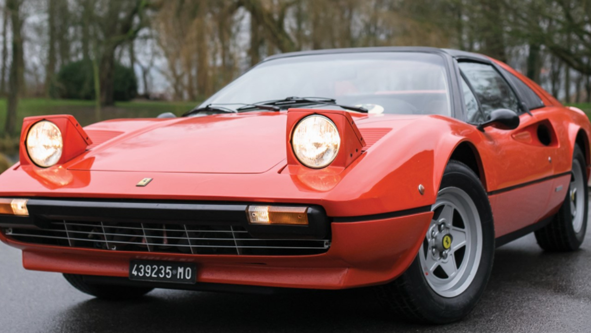 Línea Ferrari 308 GTS Gilles Villeneuve Línea Ferrari 308 GTS Gilles Villeneuve