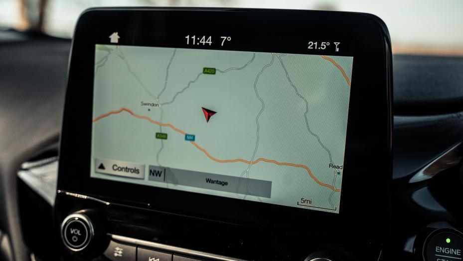 Pantalla central del nuevo Ford Fiesta Las hay más bonitas, pero también las hay que funcionan peor