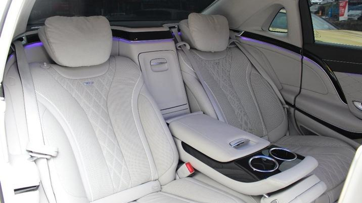 Interior muuu molón del Mercedes Maybach S600 de Hamiton Interior muuu molón del Mercedes Maybach S600 de Hamiton