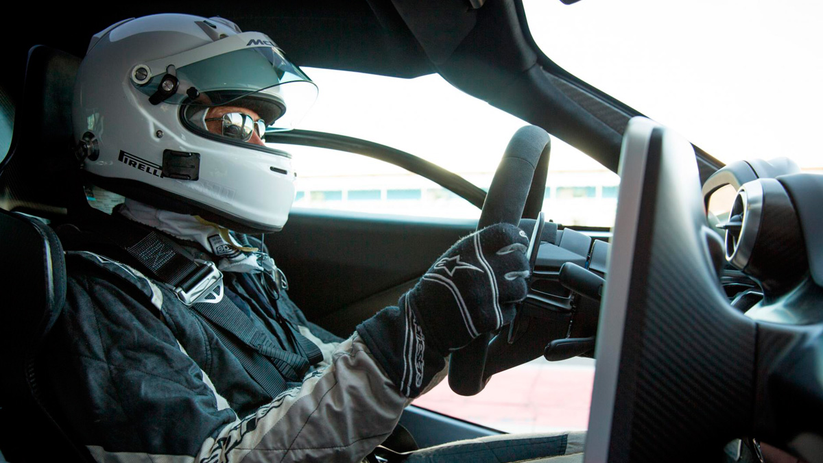 Prueba McLaren Senna (piloto) Prueba McLaren Senna (piloto)