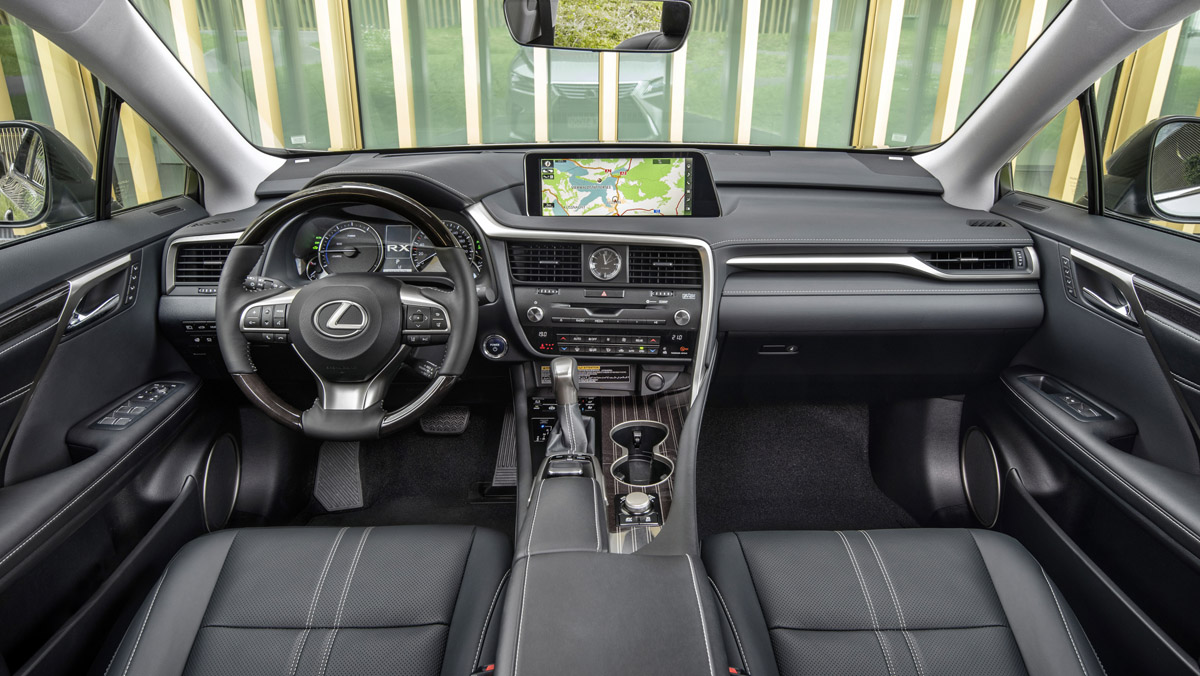 Lexus RX450h L 2018 interior Lexus RX450h L 2018 interior