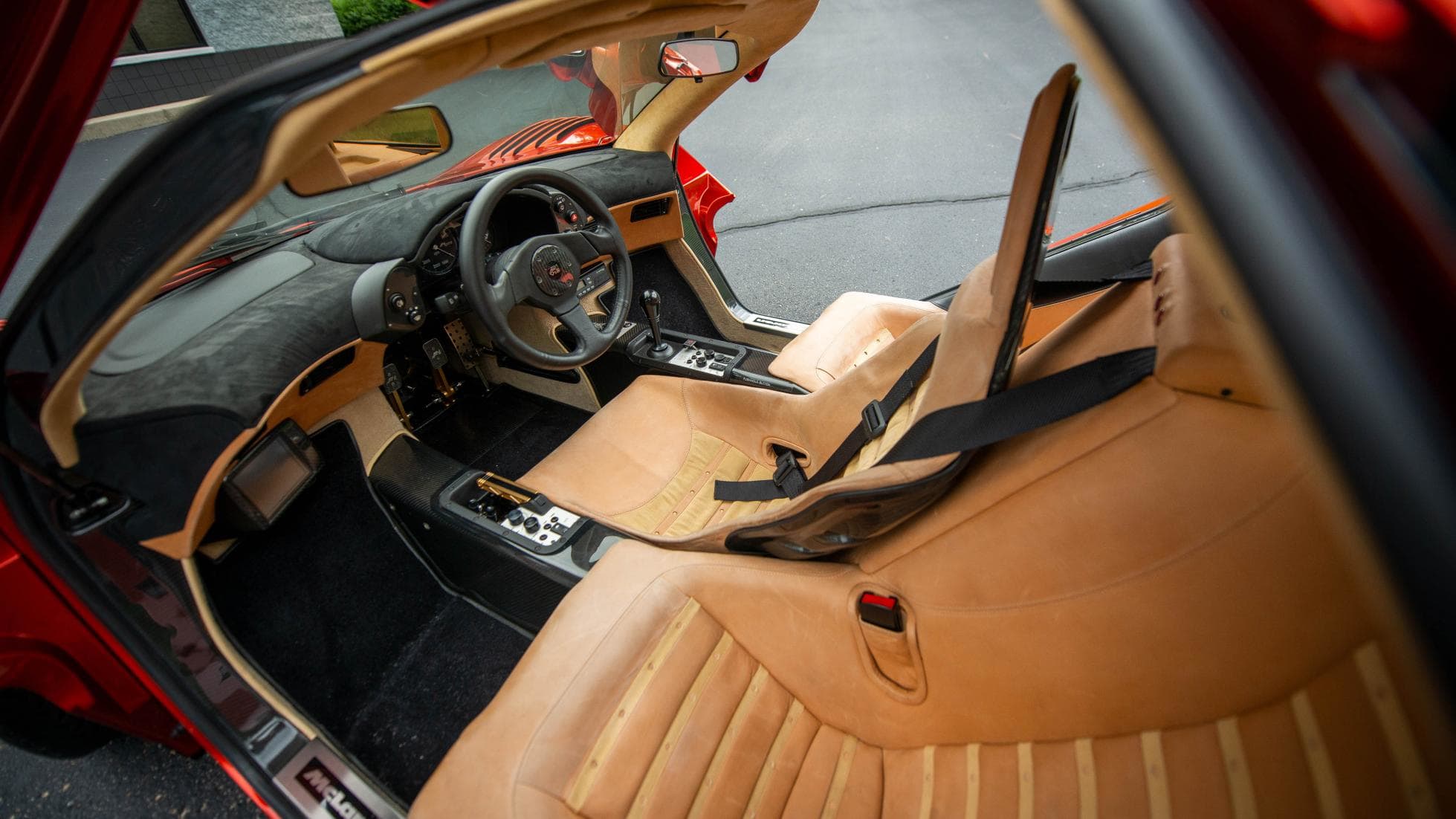McLaren F1 chasis 073 interior deportivo ingles lujo hiperdeportivo clasico caro venta