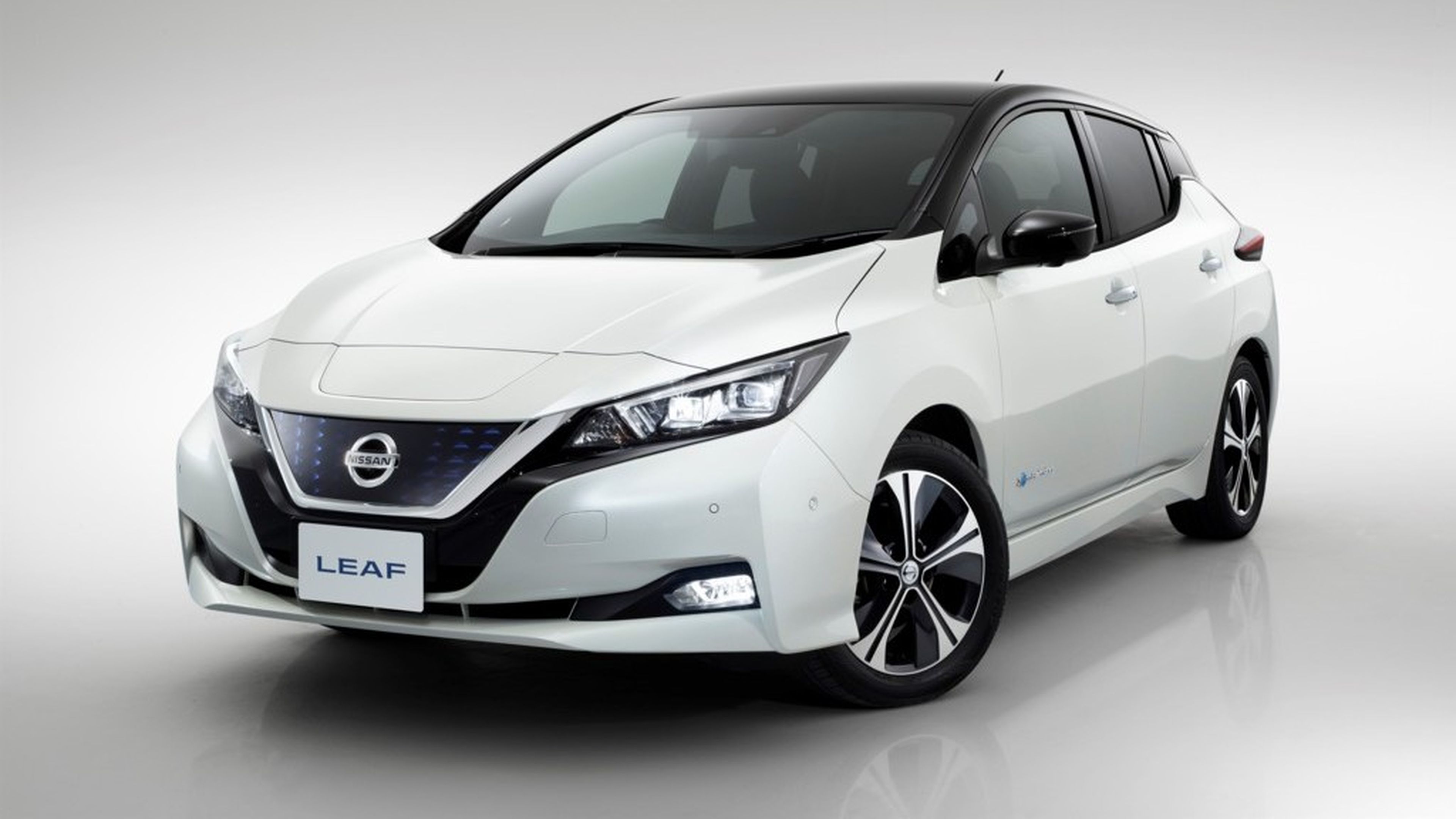Nissan Leaf Precio