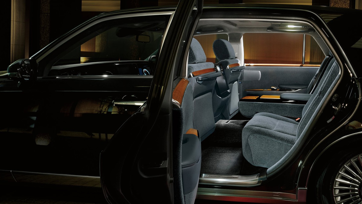 Toyota Century 2018 Toyota Century 2018
