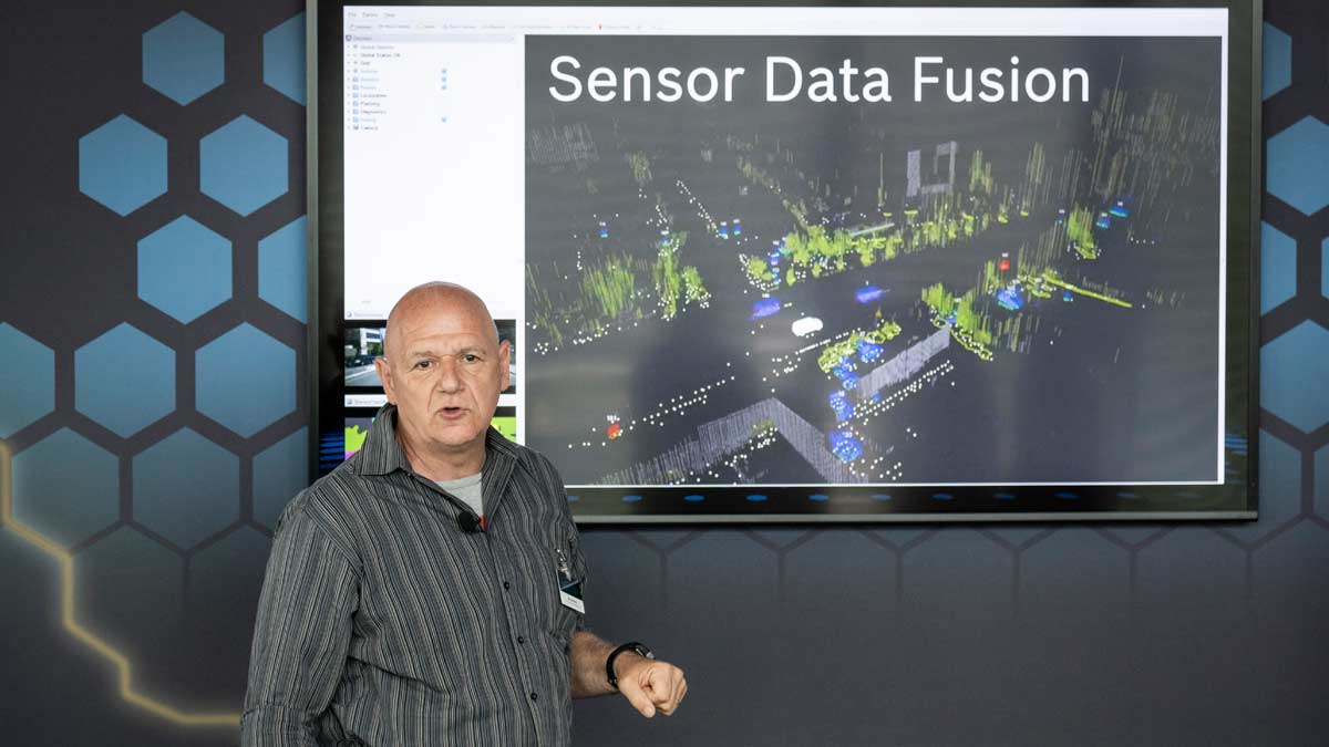 Coche autónomo de Mercedes lujo tecnologia procesador camaras radar lidar autonomos conduccion bosch