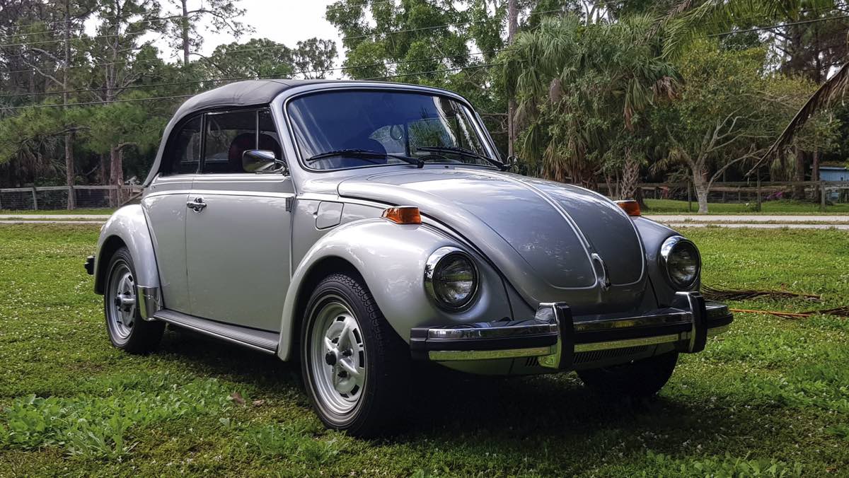 Los coches de Volkswagen más emblemáticos de la historia Volkswagen Beetle