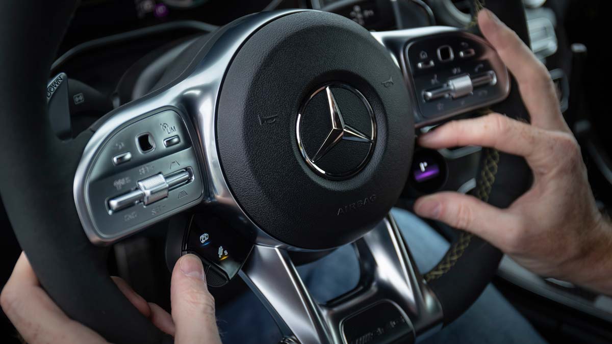Prueba Mercedes-AMG C63 S Coupé 2018 deportivo negro mate circuito lujo altas prestaciones