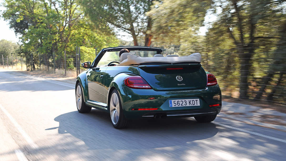 Prueba Volkswagen Beetle Cabrio (zaga) Prueba Volkswagen Beetle Cabrio (zaga)