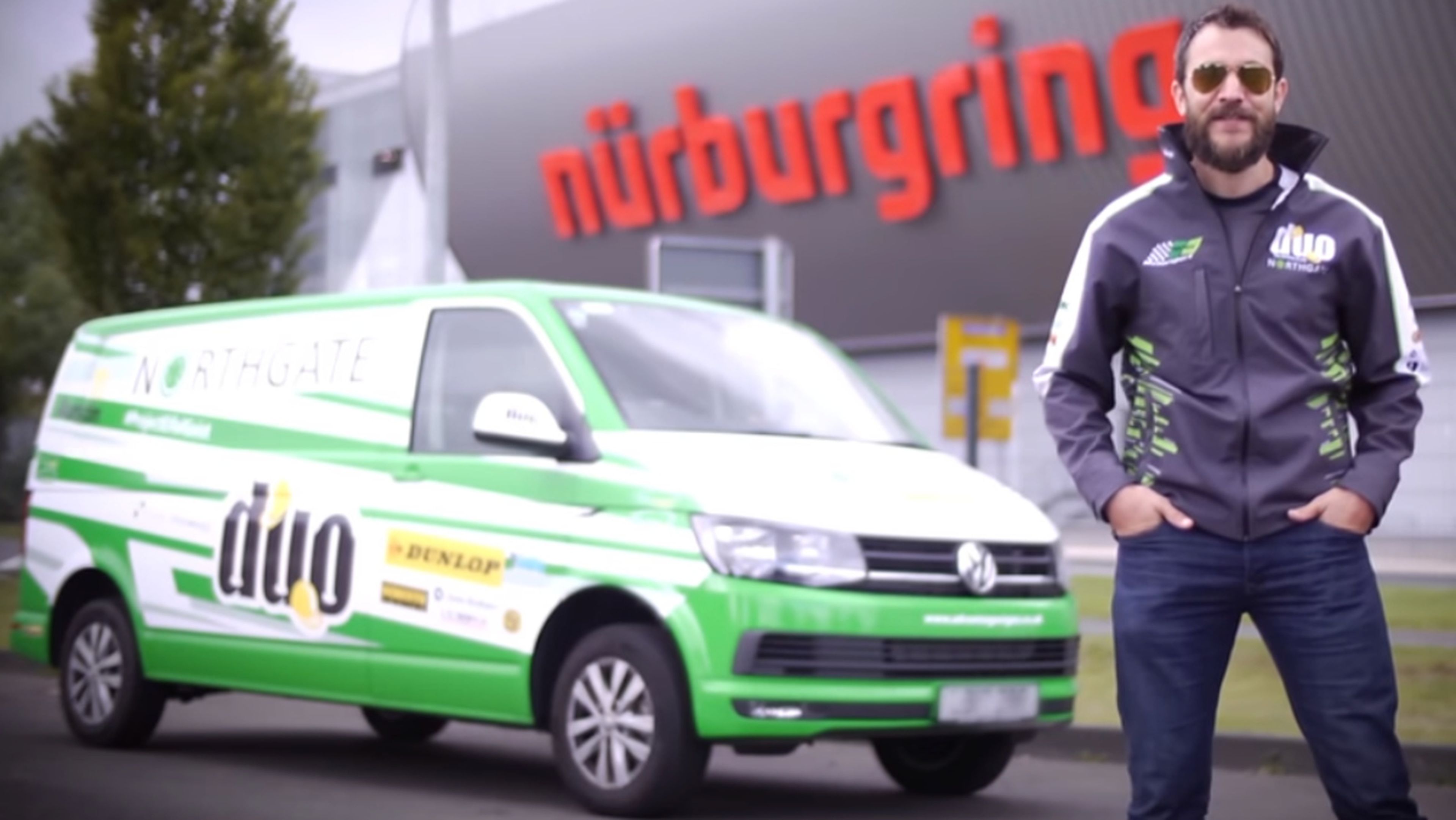 Esta VW Transporte es la reina de Nürburgring