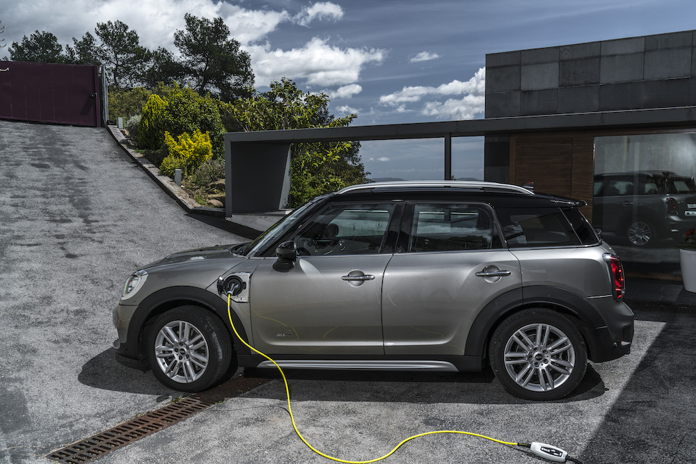 Mini Countryman PHEV recarga Mini Countryman PHEV recarga