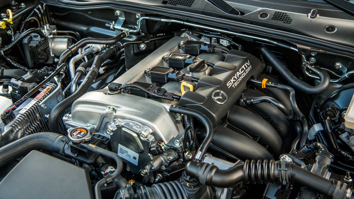 Prueba Mazda MX-5 2019 nuevo mx5 transfagarasan rumania test descapotable RF Roadster Soft Top