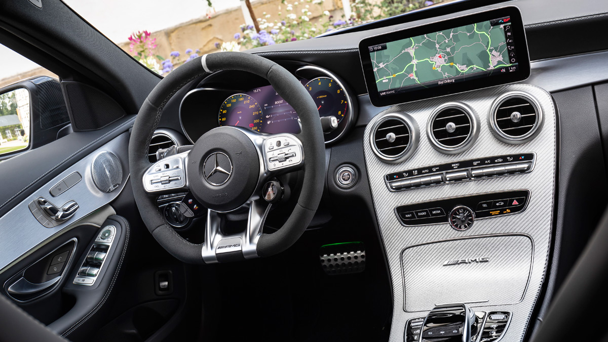 Mercedes-AMG C 63 2019 (interior) Mercedes-AMG C 63 2019 (interior)