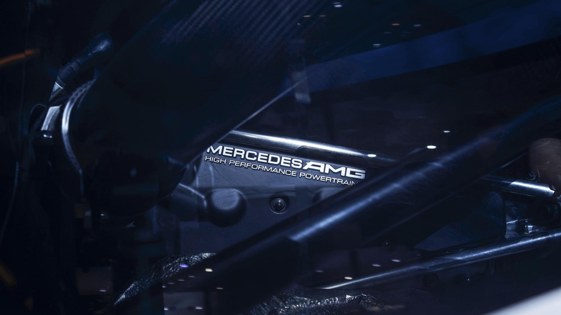 Motor del Mercedes-AMG One Con sus problemillas de ralentí