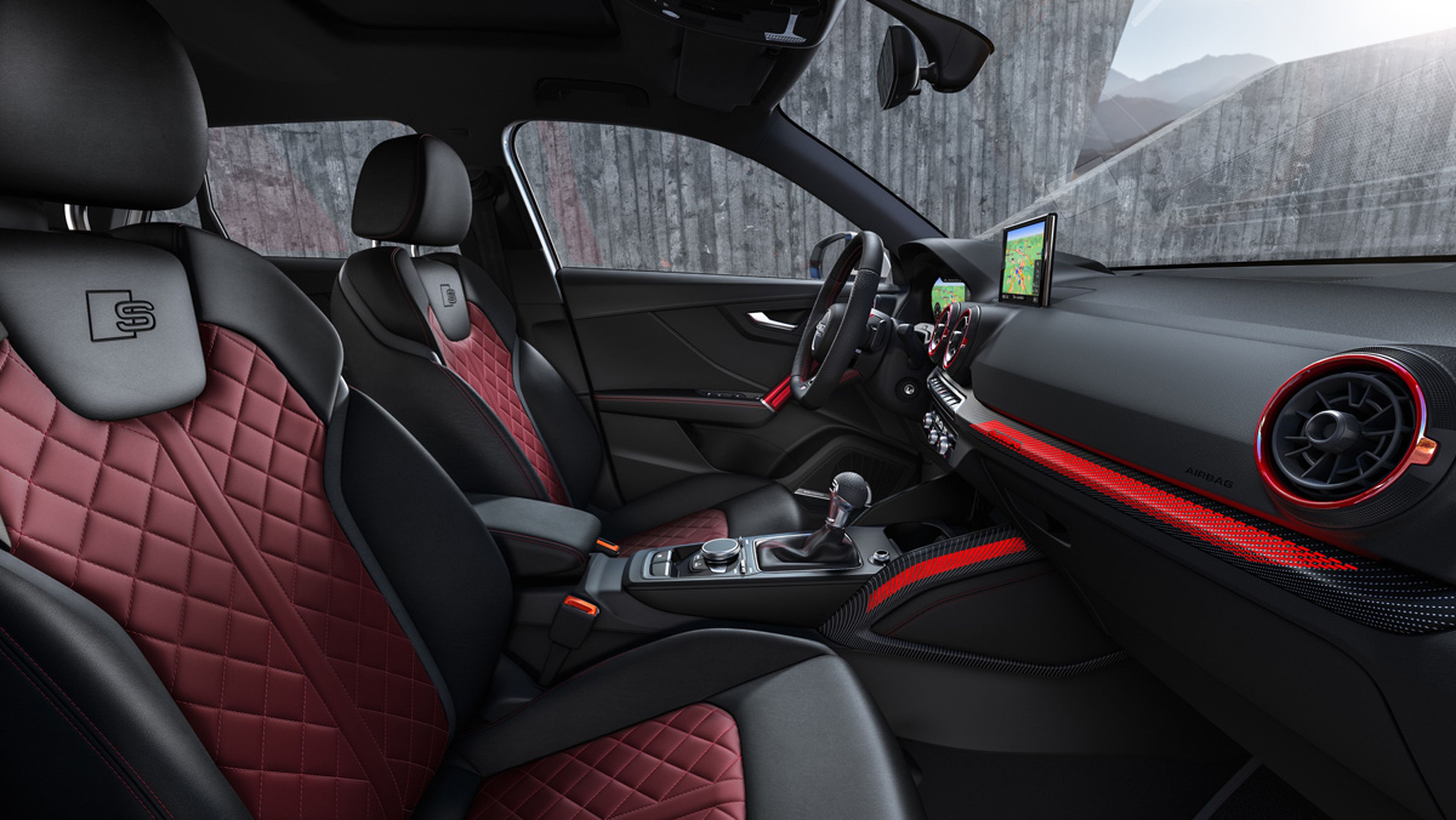 Audi SQ2 (interior 2)