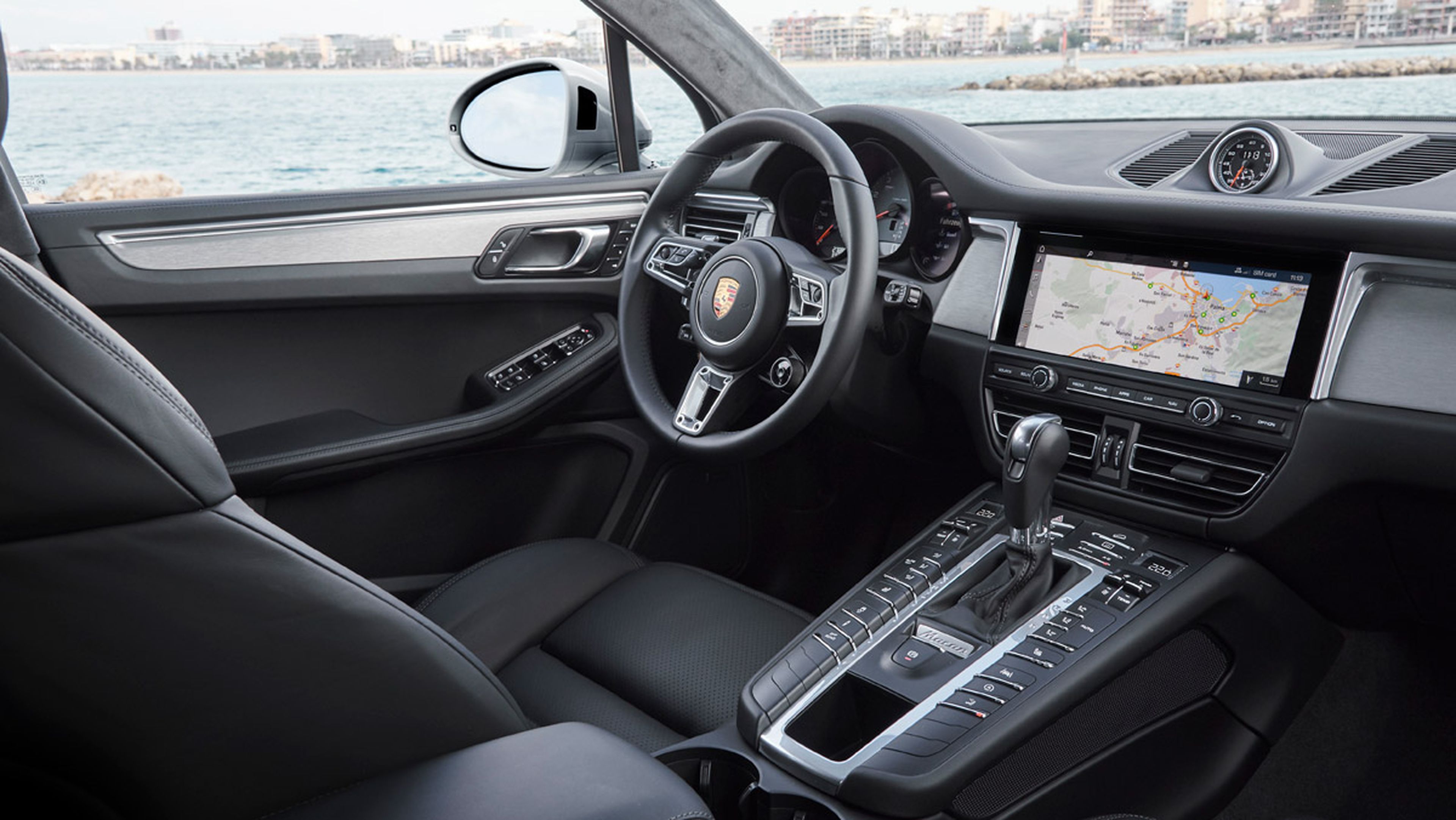 Porsche Macan S 2019 (interior)