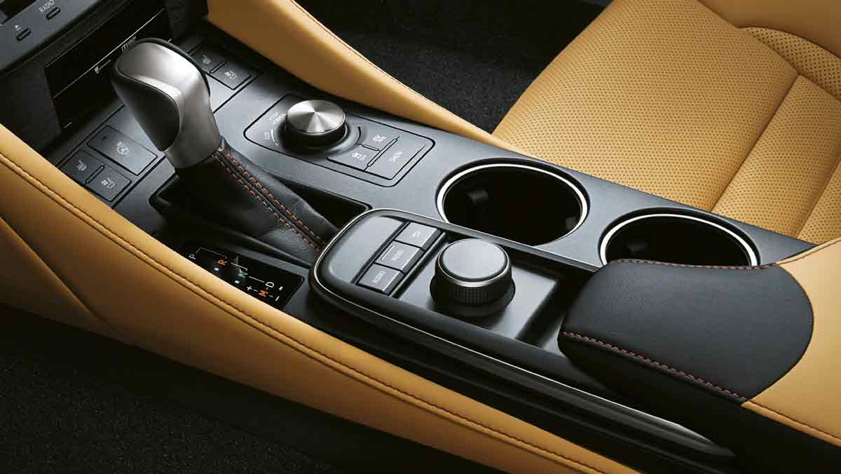Lexus RC 300h 2019 Lexus RC 300h 2019